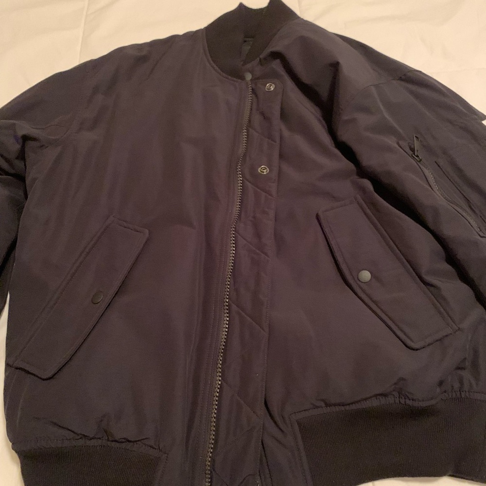 Jordan Reversible Bomber - Picture 3 of 13